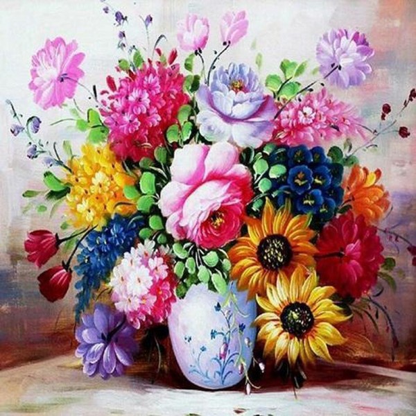 Farverig vase med blomster